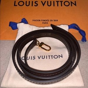 ❌SOLD❌ Louis Vuitton Damier Ebene strap